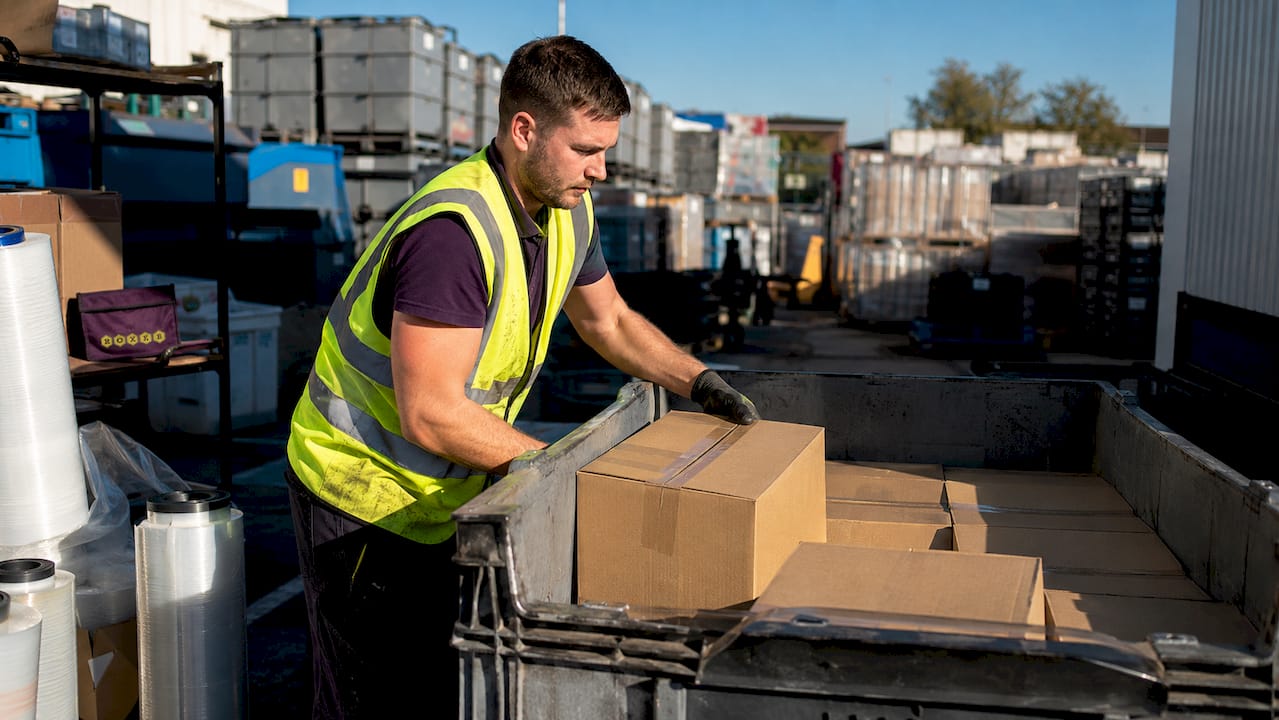 What is bulk packing? Your practical guide for 2026